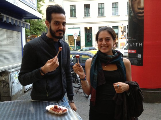 Vegan currywurst.... So odd. 