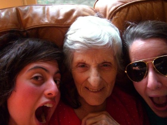 217011_1006134706055_7953_n